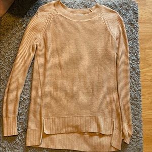 Old Navy tan long sleeve knitted sweater